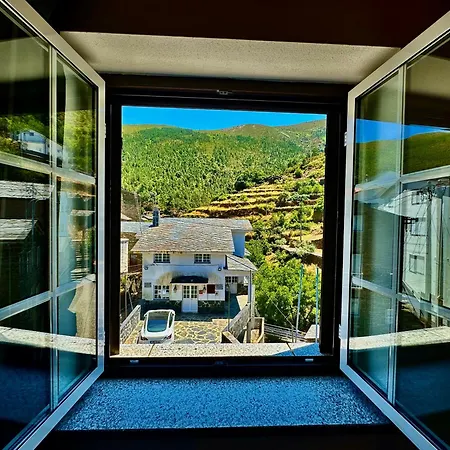 Egua Nature House * Piódão