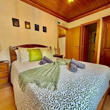 Egua Nature House Piodao
